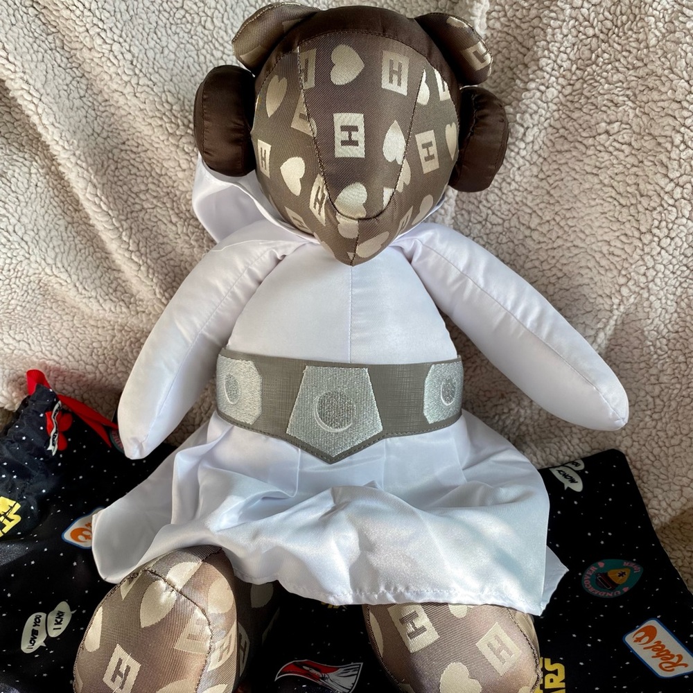 Harveys Star Wars Princess Leia Bear NIP